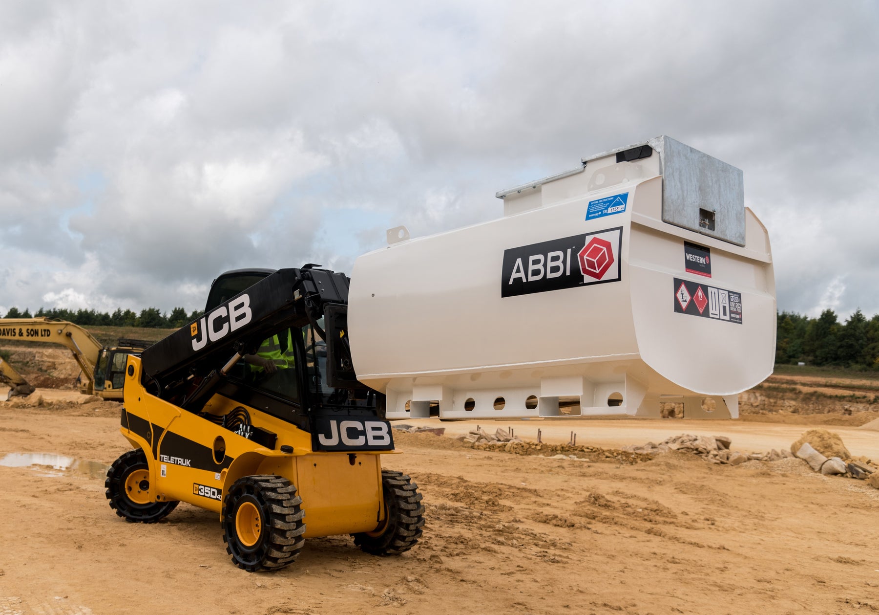 2000 Litre Steel Bunded Diesel Tank - Western ABBI Static