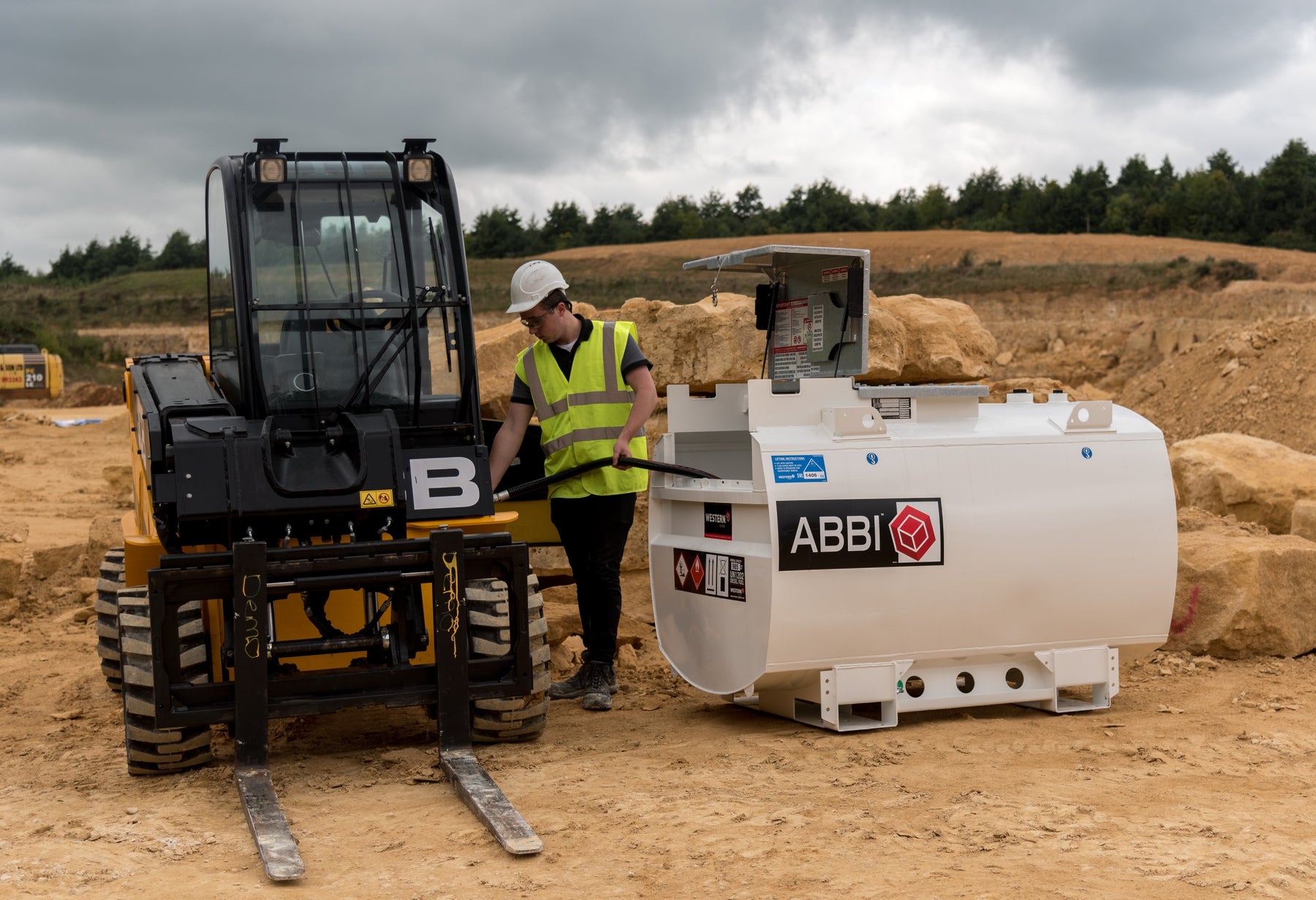 950 Litre Steel Bunded Diesel Fuel Tank - Western ABBI